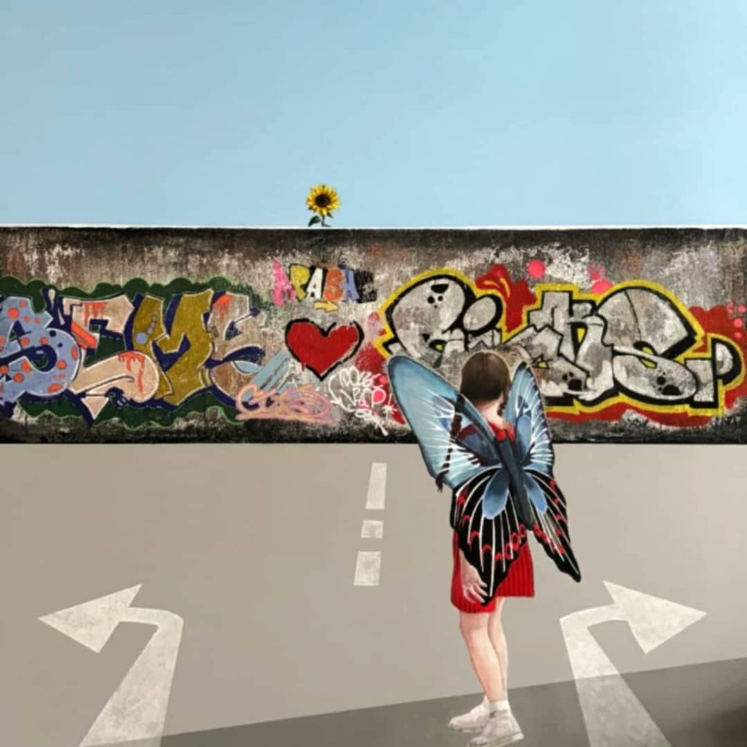 UK artist Steve Johnston painting ~ 'It's a Beautiful Day' @ Curate Art & Design (Daylesford, Melbourne) - Steve Johnston's exclusive representatives in Australia.